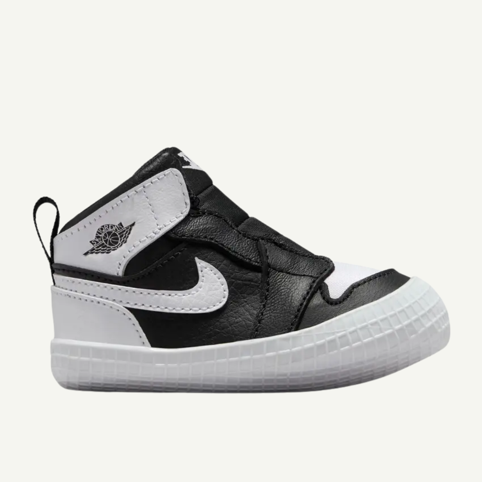 Jordan Air Jordan 1 Retro High OG CB para niños pequeños, "Negro Blanco 2.0", AT3745 010