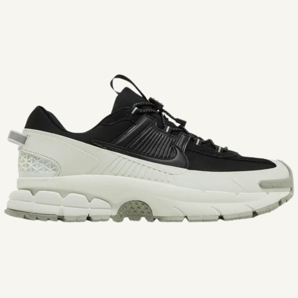 Nike Men's Black/Light Silver Zoom Vomero Roam Sneakers, FV2295-001