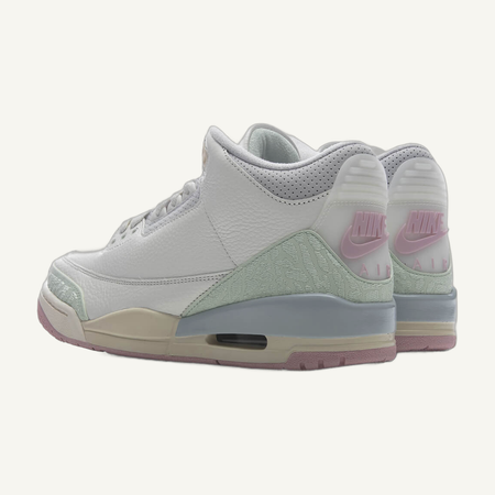 Jordan Men's Sail/Jade Aura Air Jordan 3 Retro OG 'Spring Is in the Air' Sneakers, IF4396 100